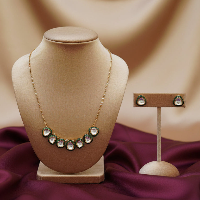 Panna Glow Statement Set