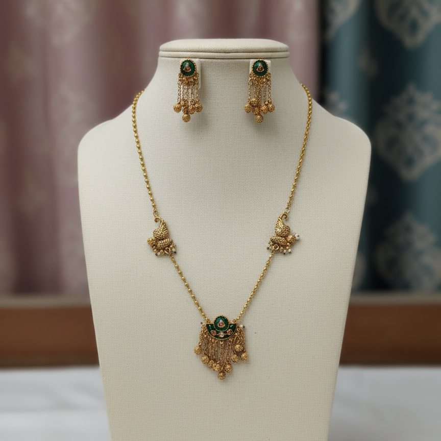 Indie Emerald Set -  Gold