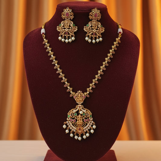 Laxmi Aura Set - Gold