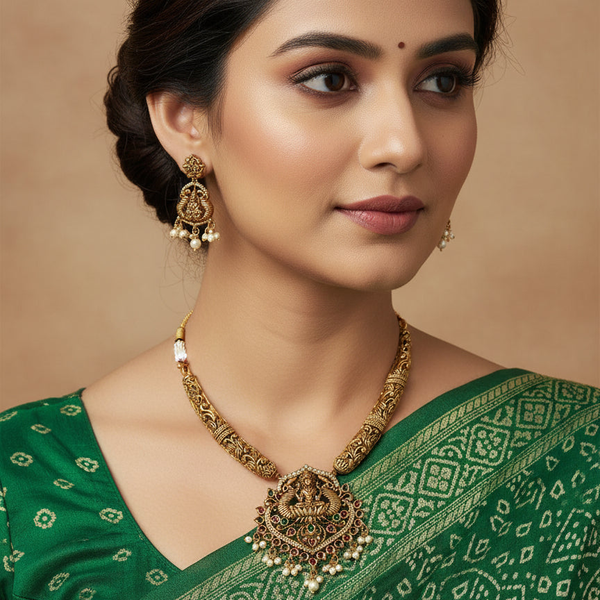 Laxmi Vilas Necklace Set - Gold