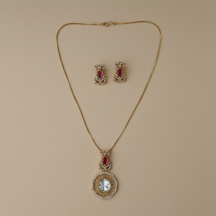 Riva Mirror Kundan Set - Maroon / Red