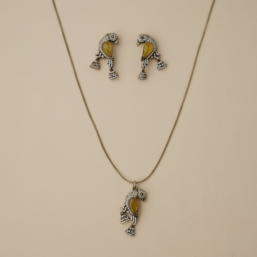 kanak Mayuri Pendant Set - Yellow