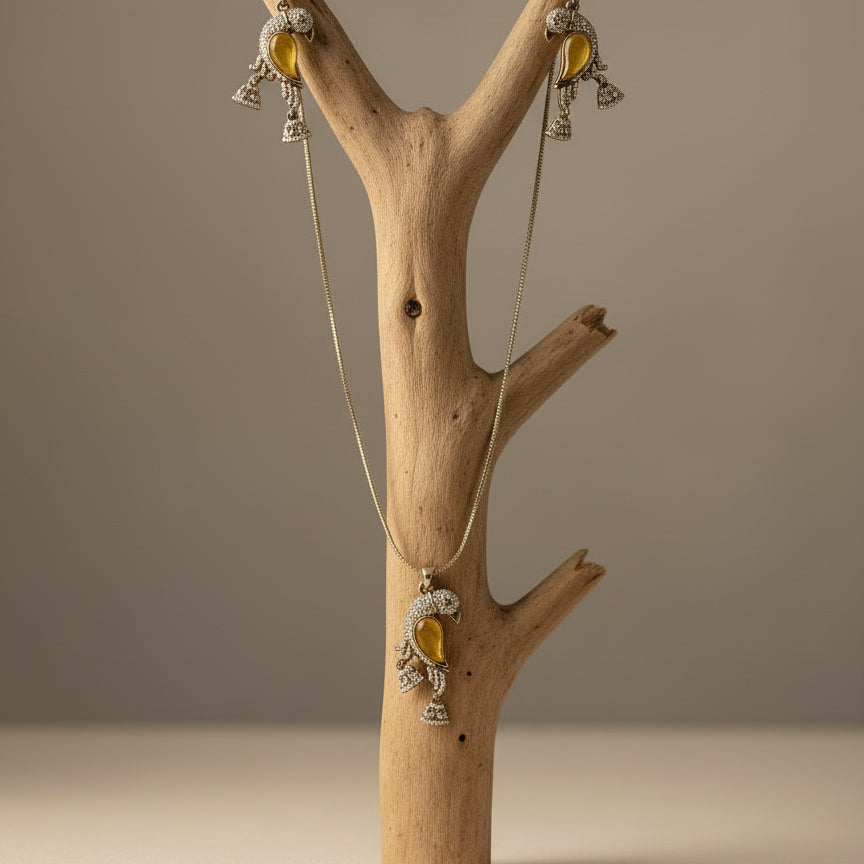 kanak Mayuri Pendant Set - Yellow