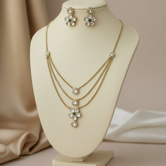 white Petal Layers Necklace Set