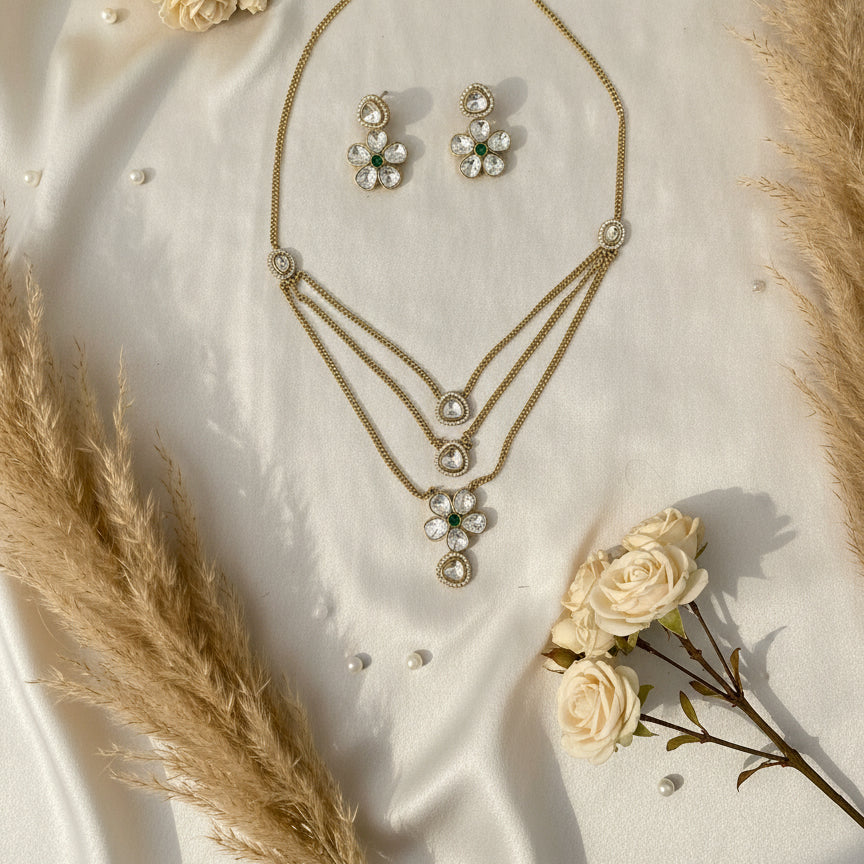 white Petal Layers Necklace Set