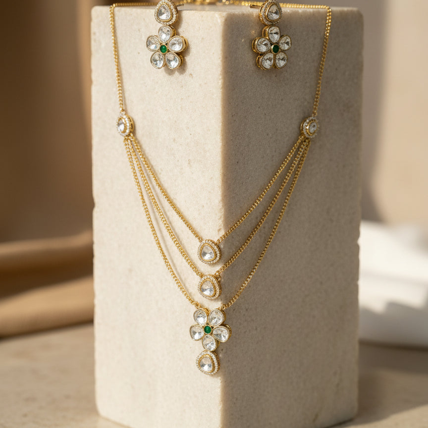 white Petal Layers Necklace Set