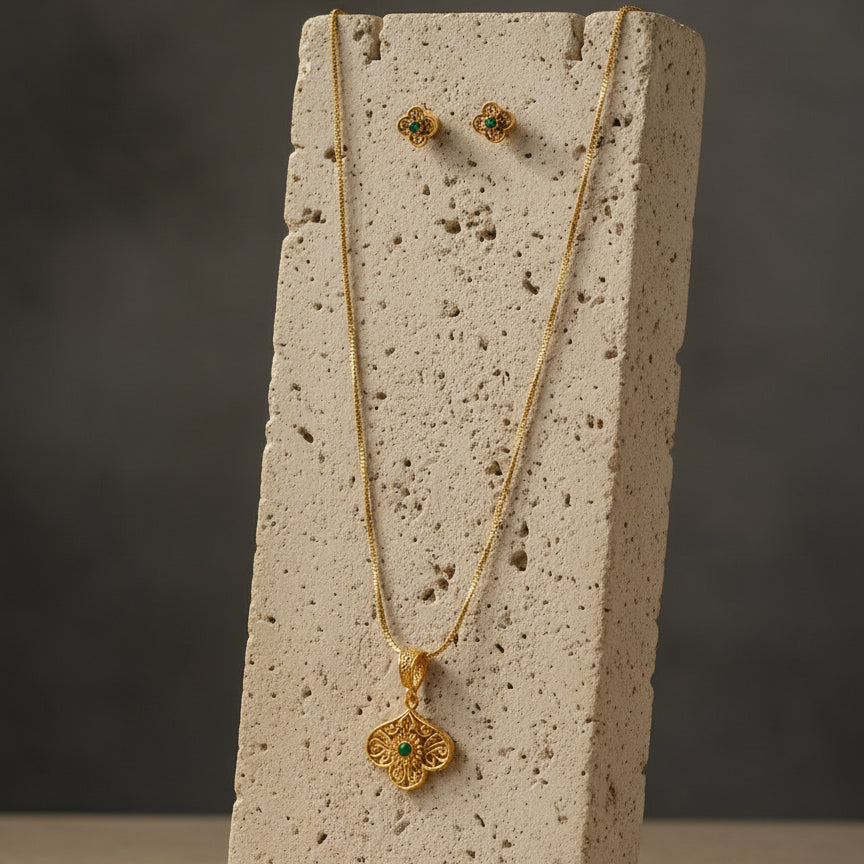 Antique Filigree Bloom Necklace Set - Green