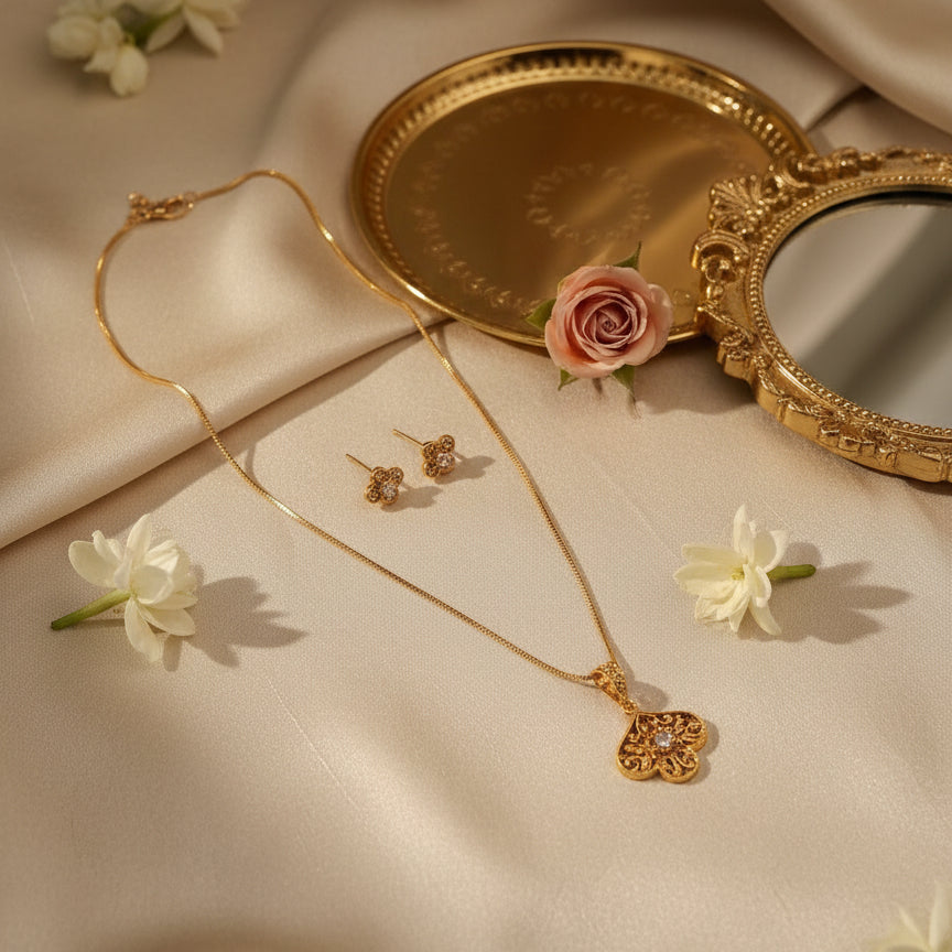 Antique Filigree Bloom Necklace Set - White