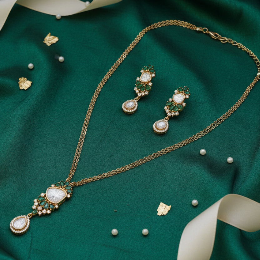 Gulnaar Radiance Set