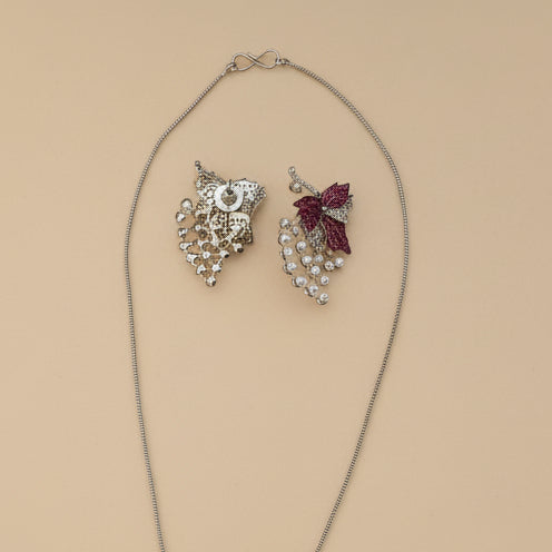 Rakta Vanya Pearl Set