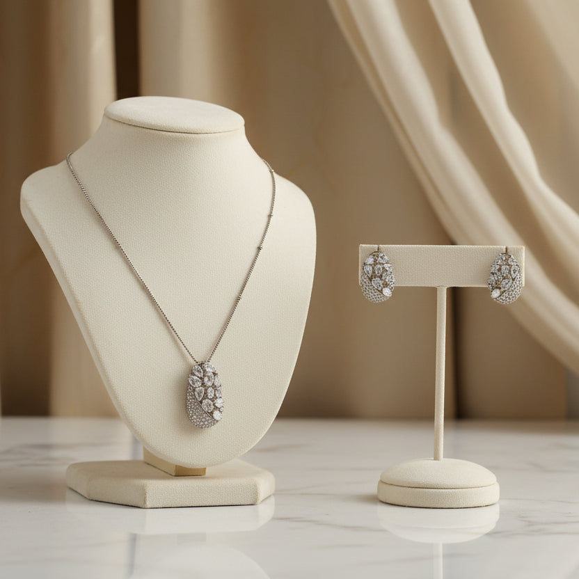 Crystal Veil Pendant Set