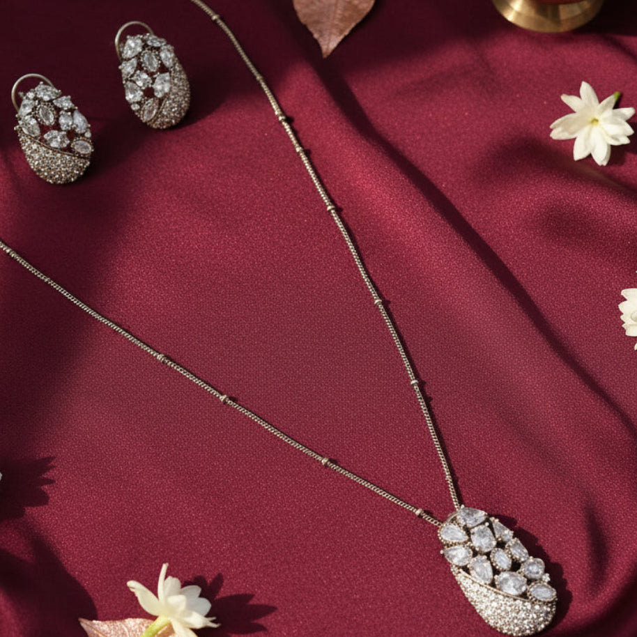 Crystal Veil Pendant Set