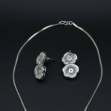Chandrika Blossom Set